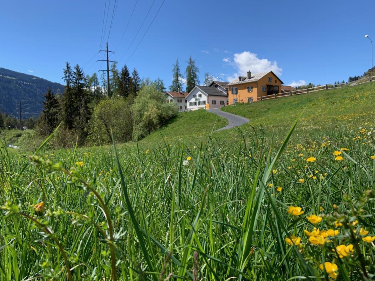 Waldheim Pension Laax Wohnung Exterior photo